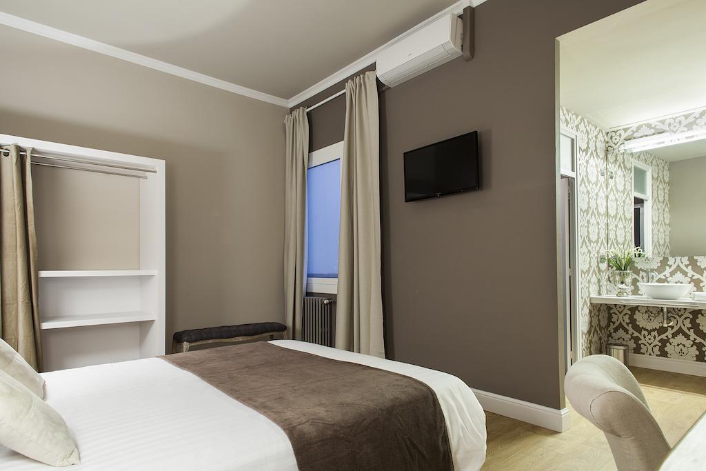 Bachome Gallery B&B บาร์เซโลนา ห้อง รูปภาพ