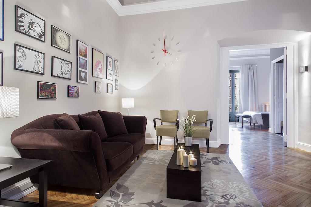 Bachome Gallery B&B บาร์เซโลนา ห้อง รูปภาพ